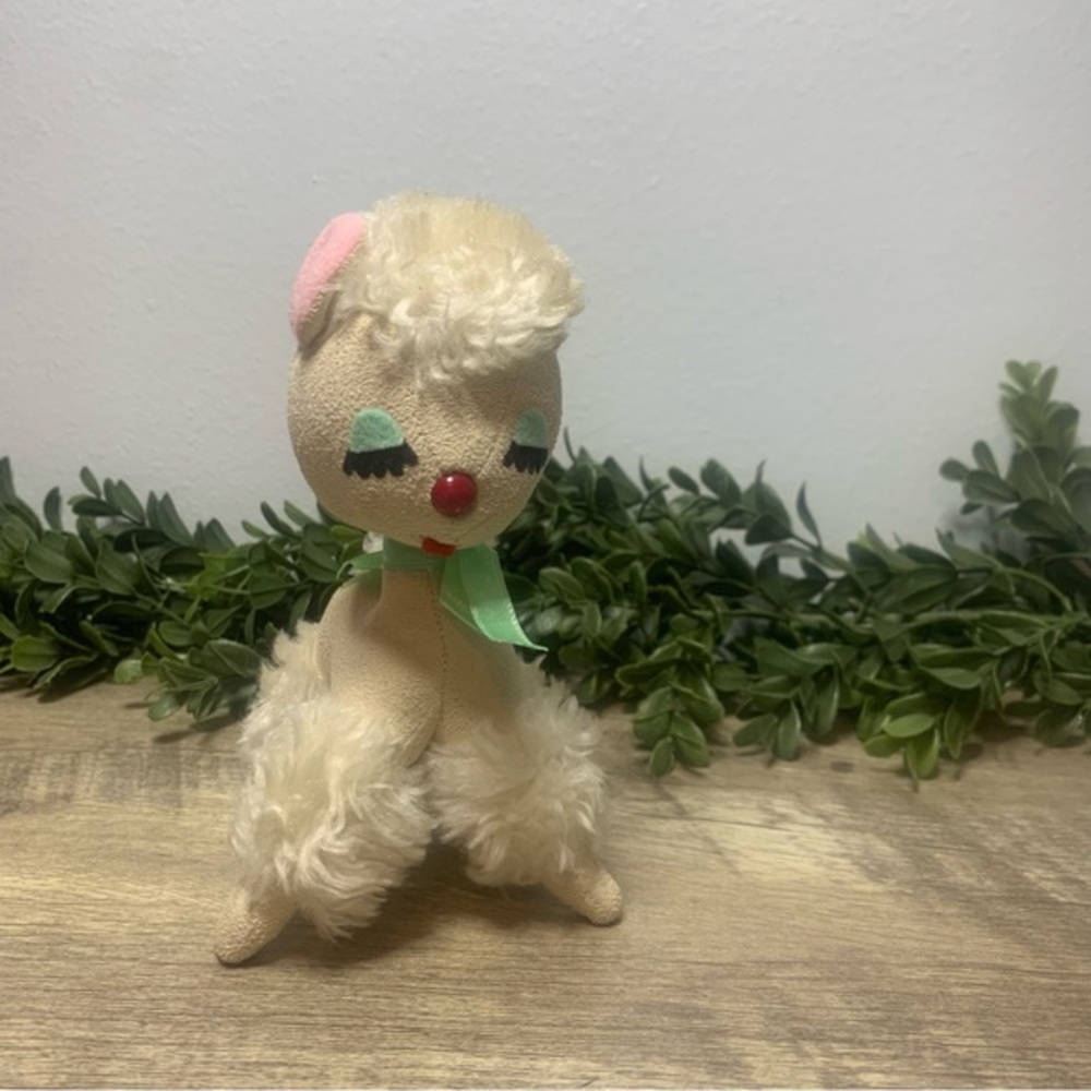 White Fluffy Vtg. Leather Retro Kitsch LUCY LAMB Plush Dakin Dream Pets